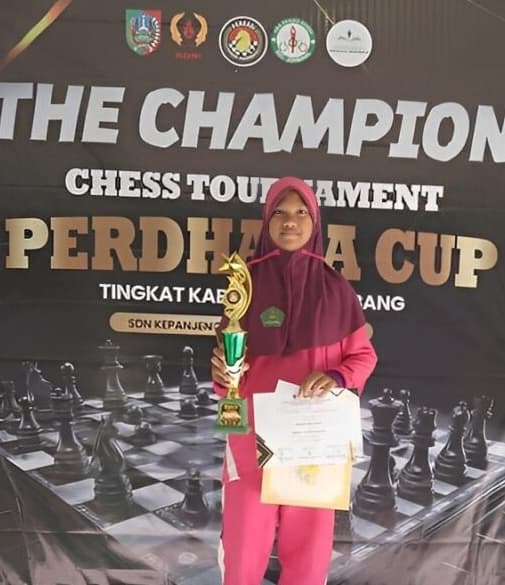 Juara V Lomba Catur O2Sn